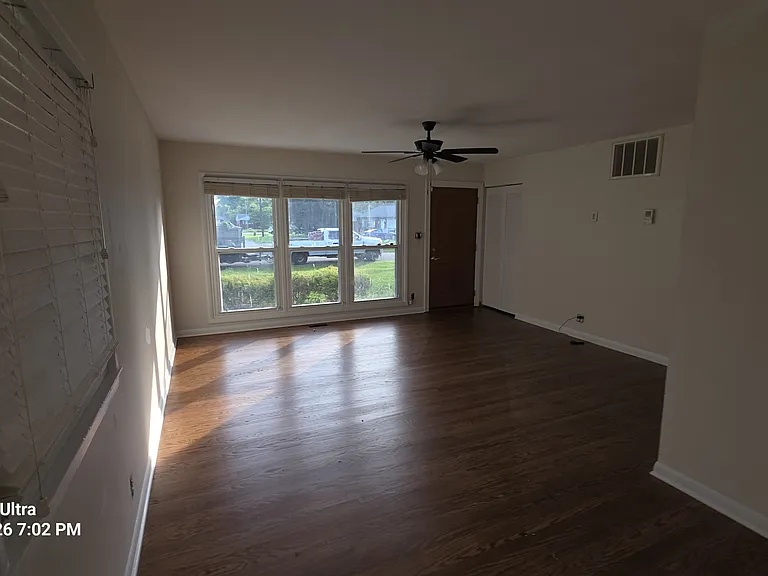 3761 Glenmeade Rd — Photo 3