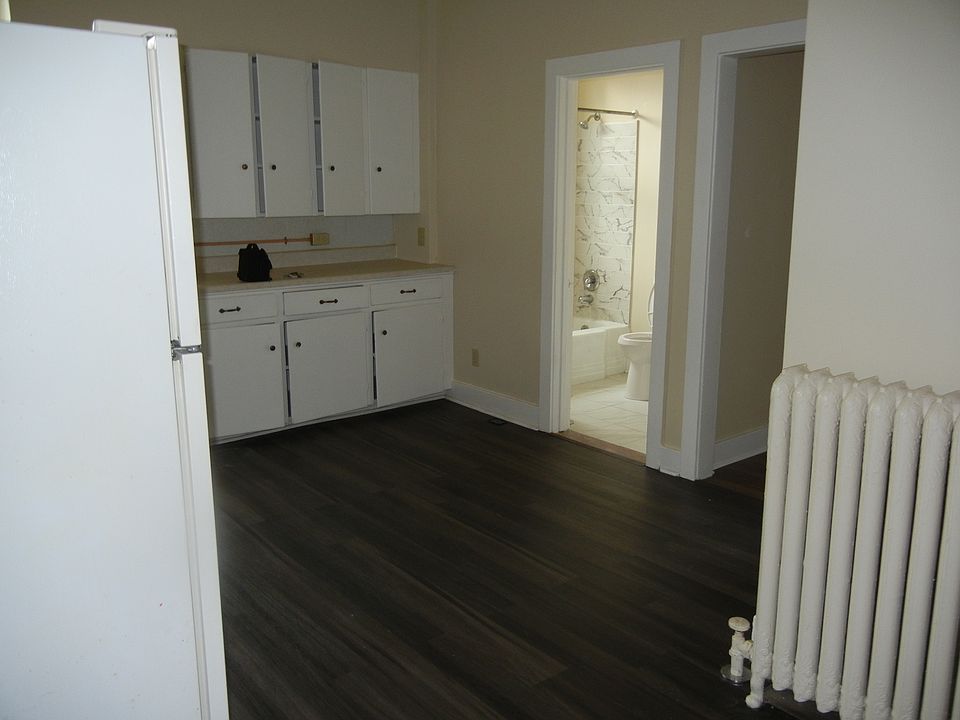 Kitchen entrance