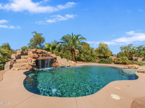 3415 N LACONIA Drive, Litchfield Park, AZ 85340