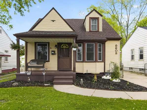 9608 Tecumseh, Redford, MI 48239