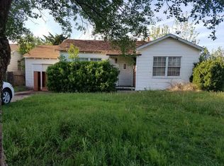 1013 E Walnut St, Altus, OK 73521