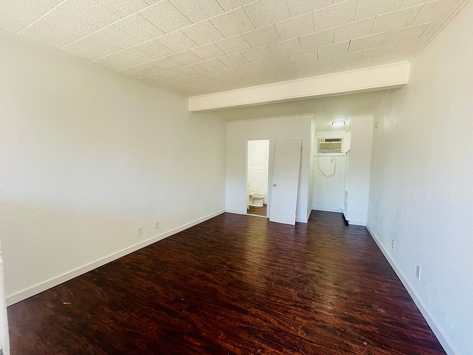 1st image of 1401 Olive St