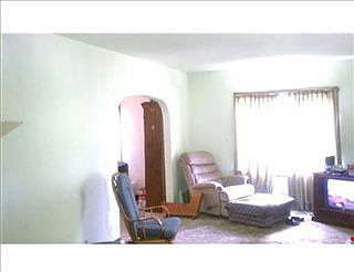 4th image of 1617 Lincolnway W