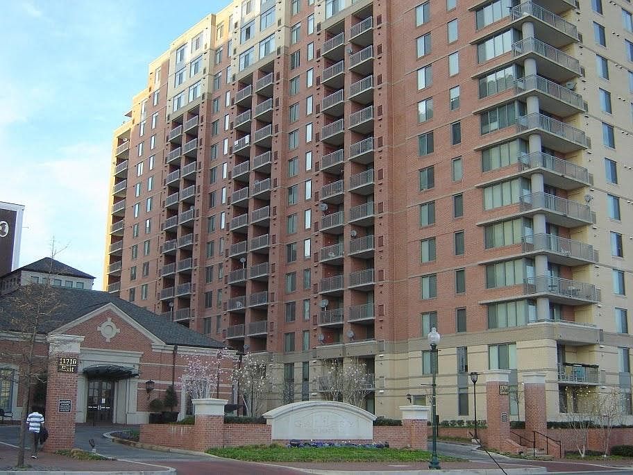Bld Front View