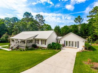 300 Phillips Lee Rd, Hiram, GA 30141