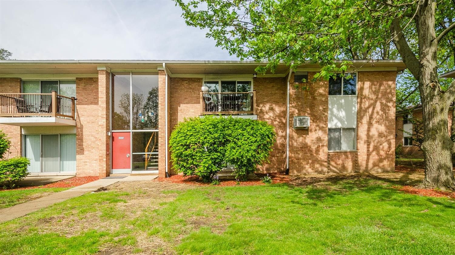 1217 Island Dr APT 202, Ann Arbor, MI 48105 Zillow