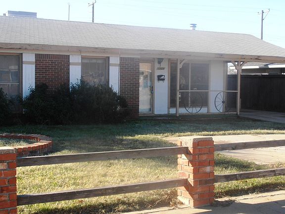 2nd image of 1804 E 1st St