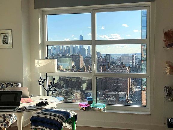 5th image of 500 W 30th St APT 30M