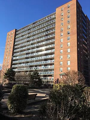1st image of 97-40 62nd Dr APT 4L