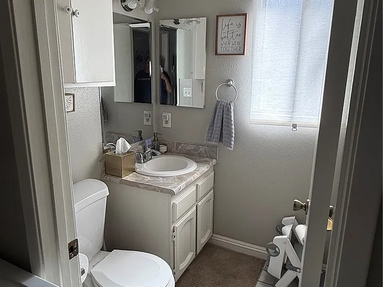632 E Birch St #C — Photo 3