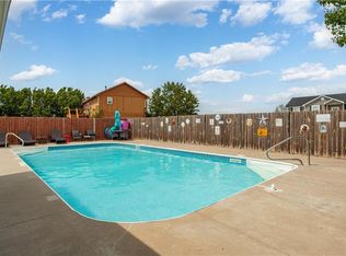 637 SW Tisha Ln, Grain Valley, MO 64029