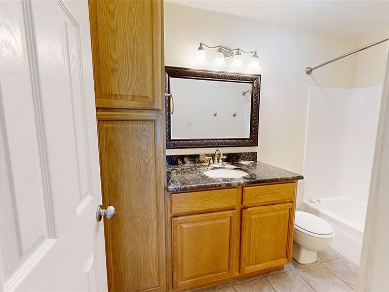 904 University Oaks Blvd #97 — Photo 21