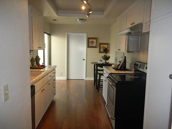 Kitchen & Breakfast room