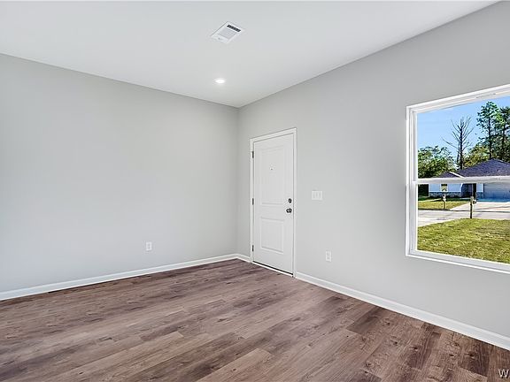 2nd image of 16547 Osceloa Ave