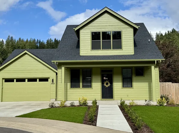 1153 Bedlington Ter, Silverton, OR 97381