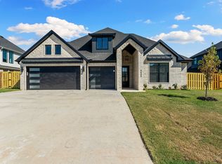 6405 S 59th St, Rogers, AR 72758