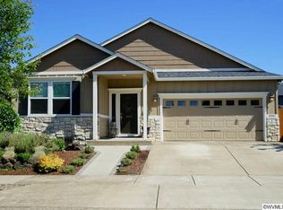 4041 Edgewater Dr NE, Albany, OR 97322