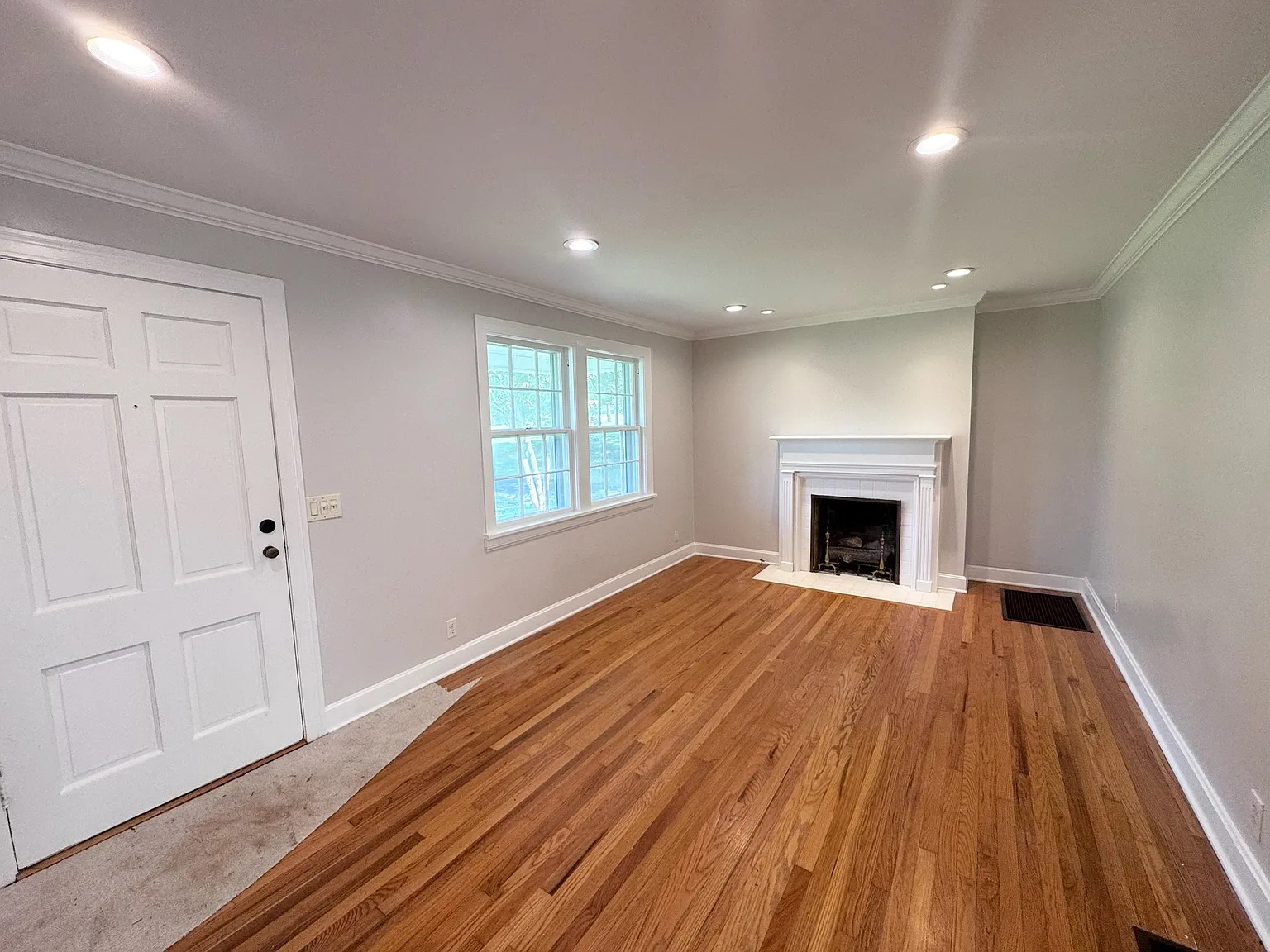 3 bed, 1850 sqft, $3,150 — Photo 4