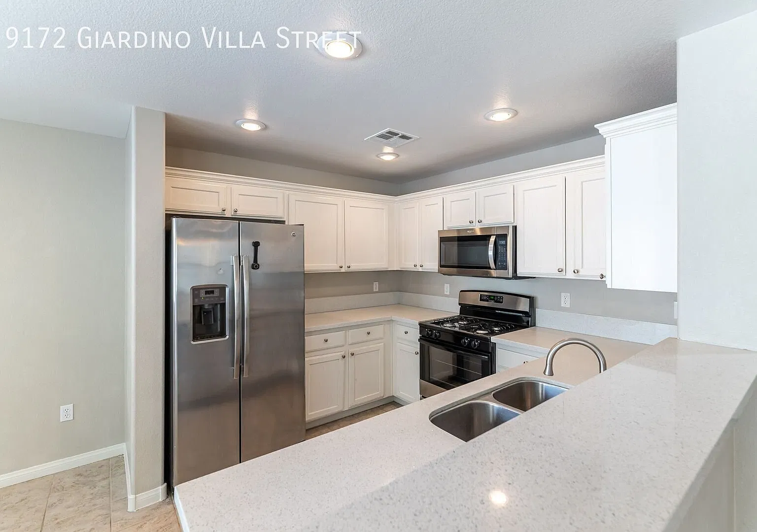 Open-Concept 3-Bedroom Home in Convenient Southwest Las Vegas — Photo 3