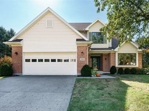 768 Stonehenge Dr, Tipp City, OH 45371