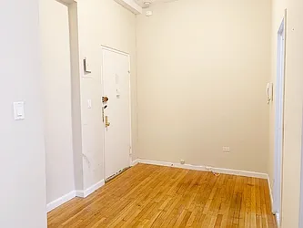 Rented by Rita S Citrin, LREB