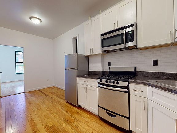 4th image of 787 9th Ave APT 2S