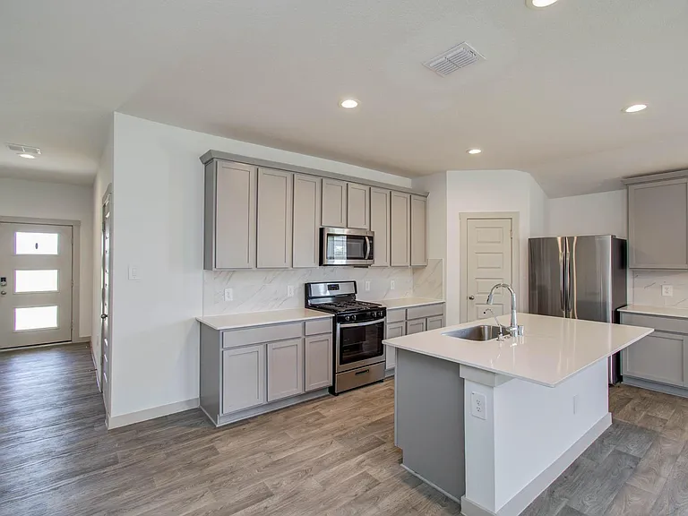 14543 Rain Tree Dr — Photo 18
