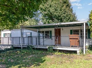 625 Weavertown Rd, Lebanon, PA 17046