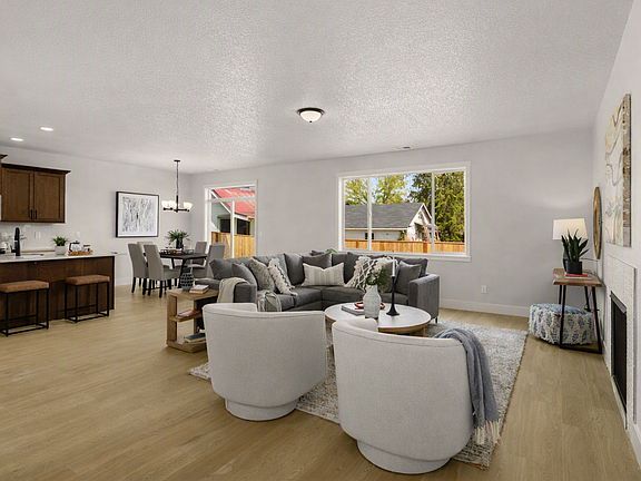 2nd image of 2300 25th Ave