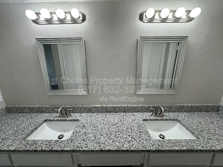 453 Little Valley Ct — Photo 15