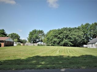 409 S Breidecker St, Columbia, IL