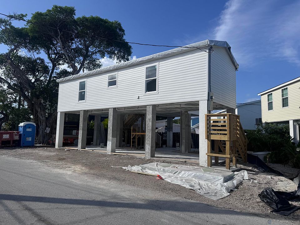1st image of 4 Del Mar Blvd