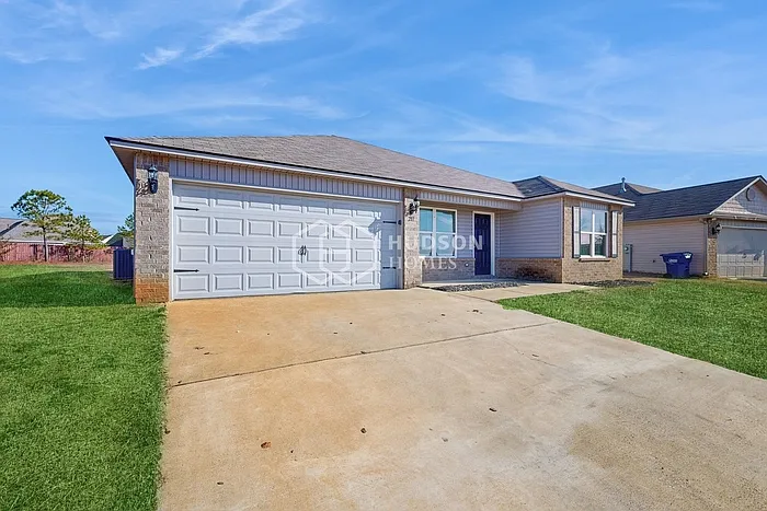 281 Woodland Trl — Photo 1