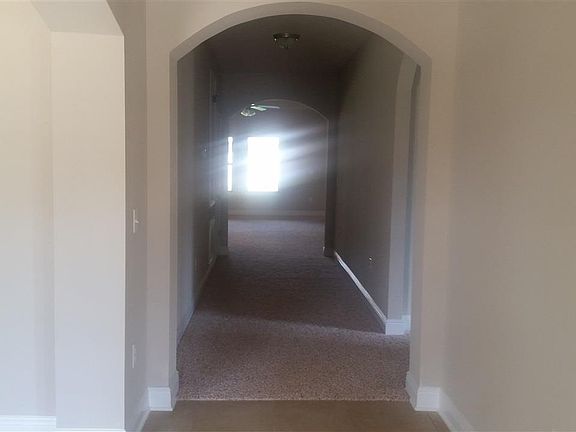 4th image of 4130 Dundee Crossing Dr