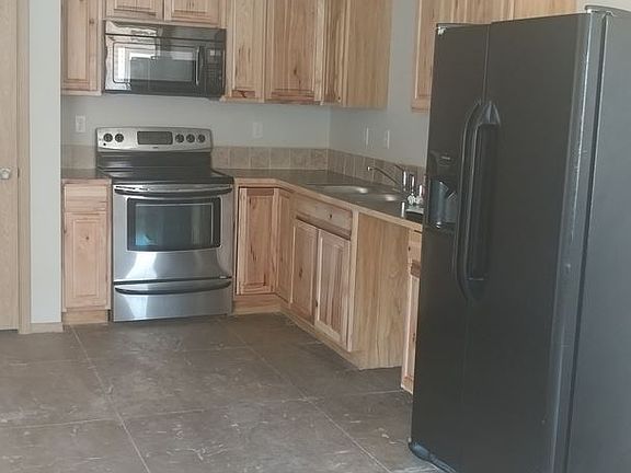 2nd image of 1008 S Tuscany St Unit D