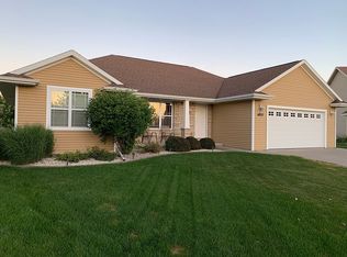 4822 Adriana Ct, Hobart, WI 54155