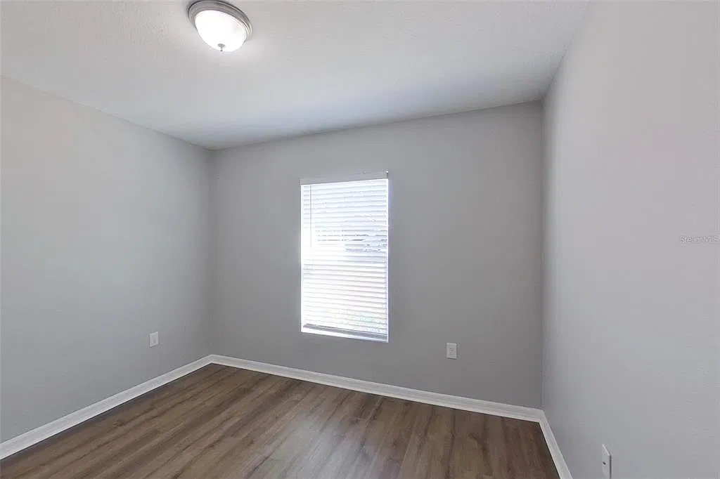 4 bed, 2.0 bath, 1449 sqft, $1,695 — Photo 2
