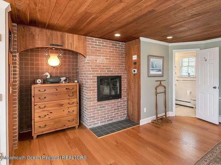 127 Curtis Point Dr — Photo 12