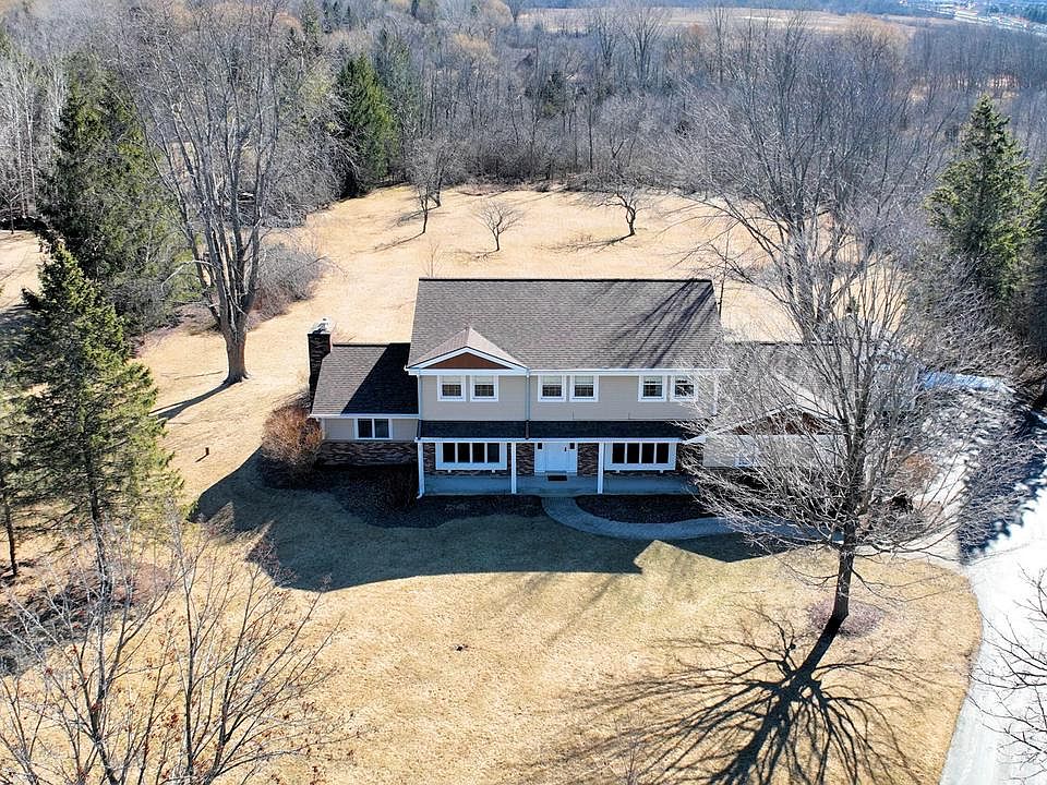 1st image of 733 West Glen Oaks LANE