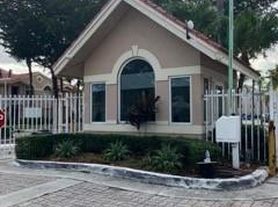 15770 SW 104th Ter