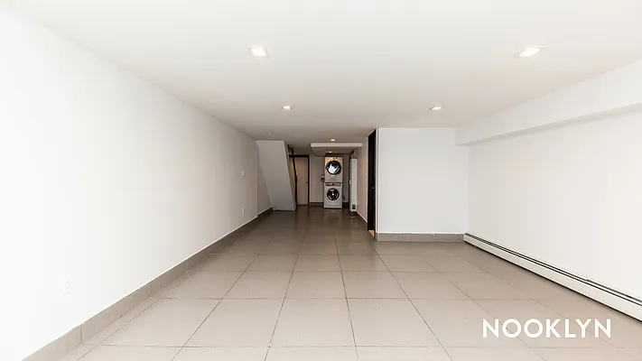 Rented by Nooklyn NYC LLC | media 12