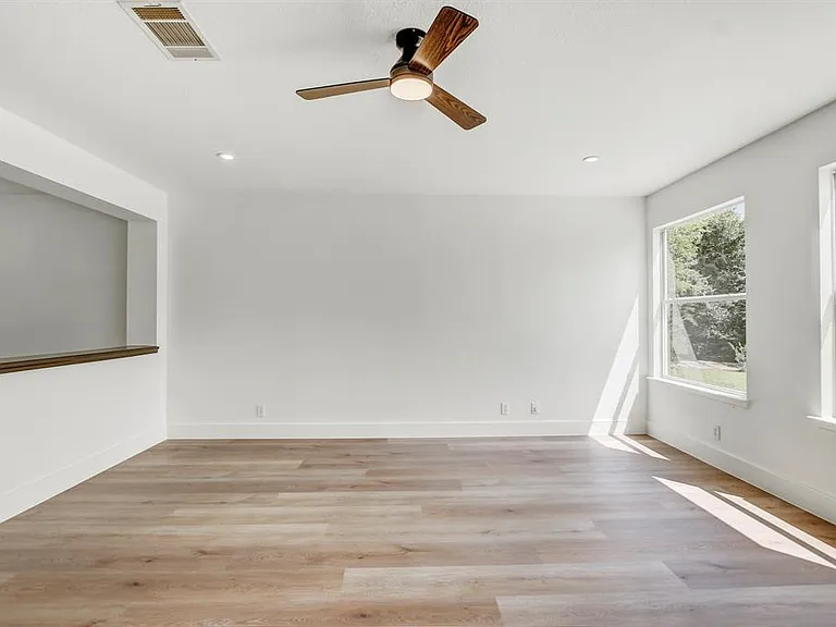 16803 Bailey Jean Dr — Photo 4