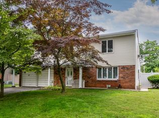 160 Alexander Ave, Nesconset, NY 11767