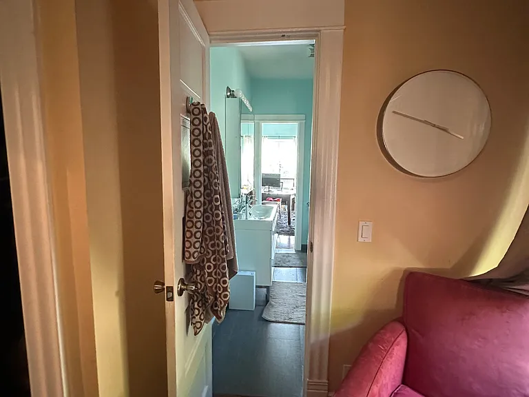 Master Bedroom into "Jack and Jill" Bathroom