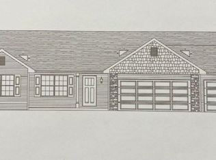 1038 Birchwood Dr, Beloit, WI 53511