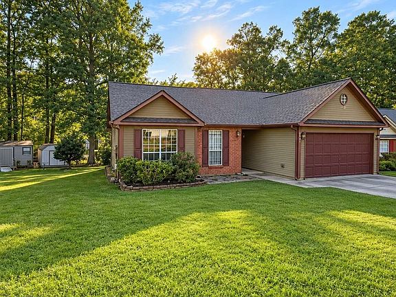 3rd image of 2431 Northmill Ln