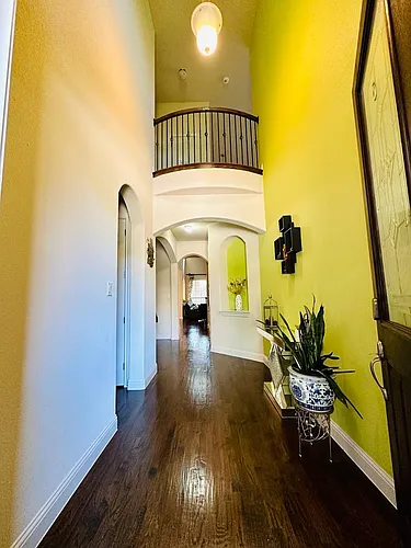 328 Anna Ave Photo 1