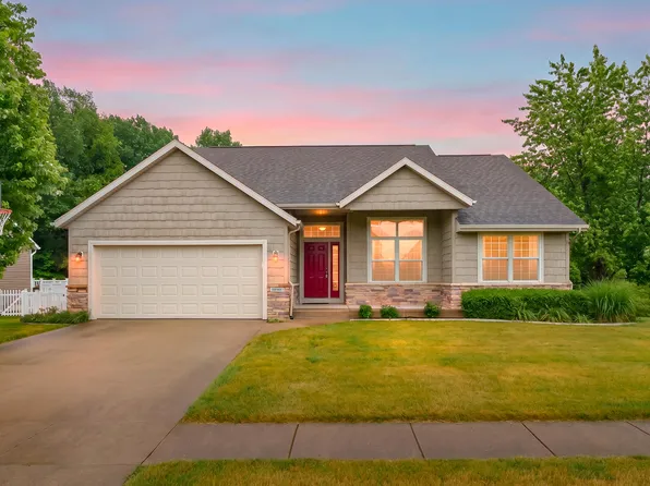 10907 Autumn View Ln, Portage, MI 49002