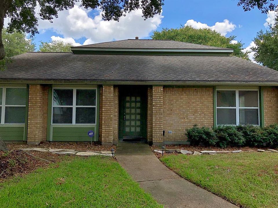 1st image of 15314 Sterling Lake Dr