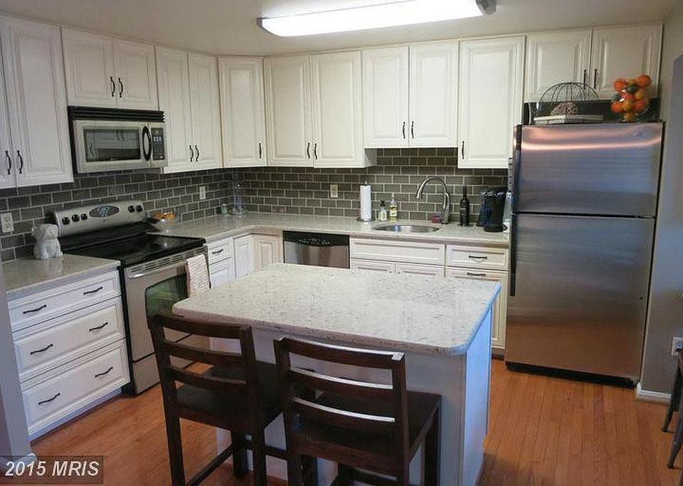 1st image of 3030 Braxton Wood Ct
